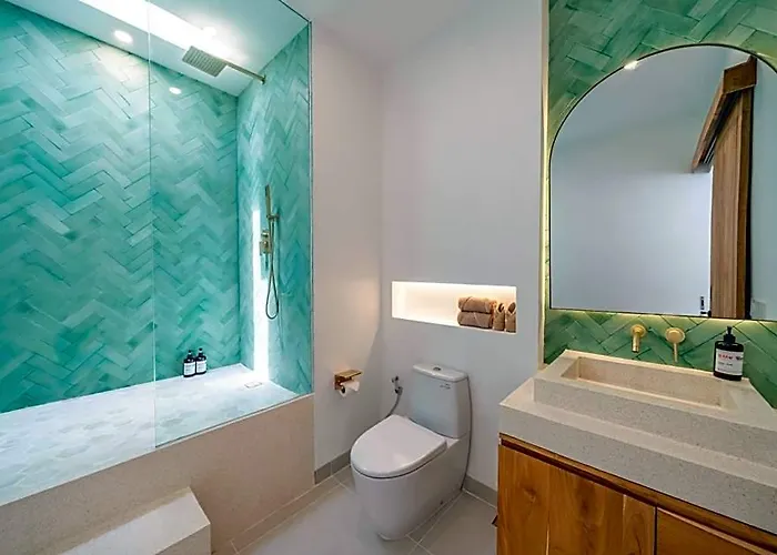 Saposan - Modern And Stylish 2br Escape In Hotel 4*