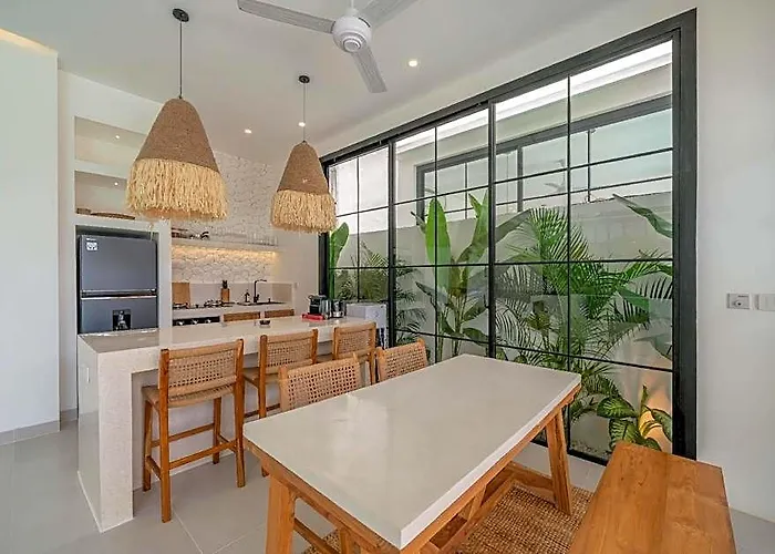 Otel Saposan - Modern And Stylish 2br Escape In