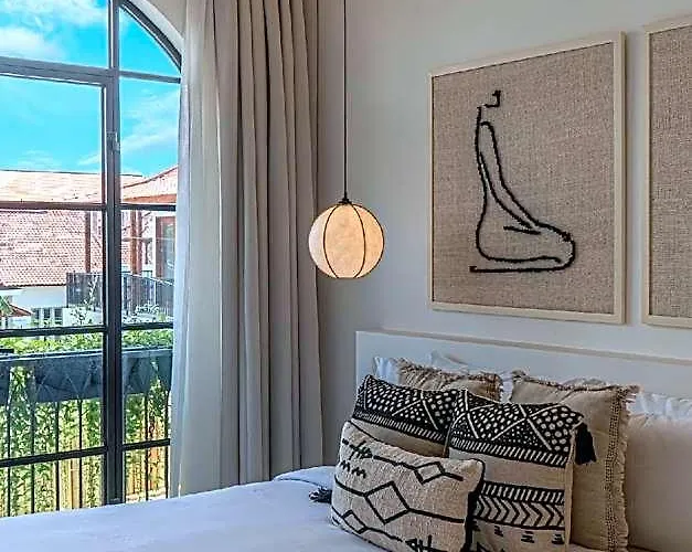 Saposan - Modern And Stylish 2br Escape In